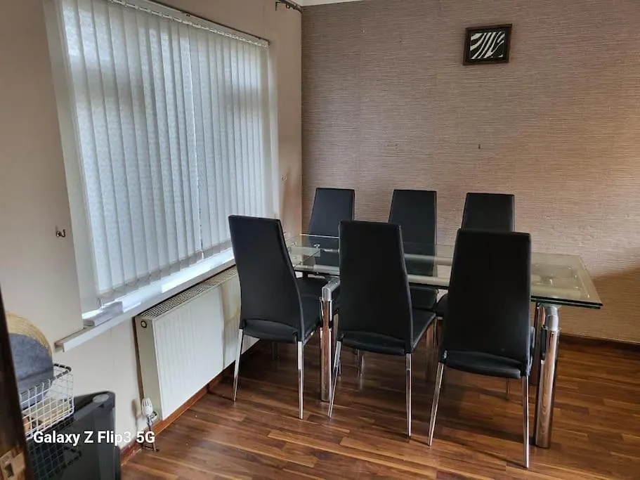Apni Homes! Birstall  Birstall (West Yorkshire)