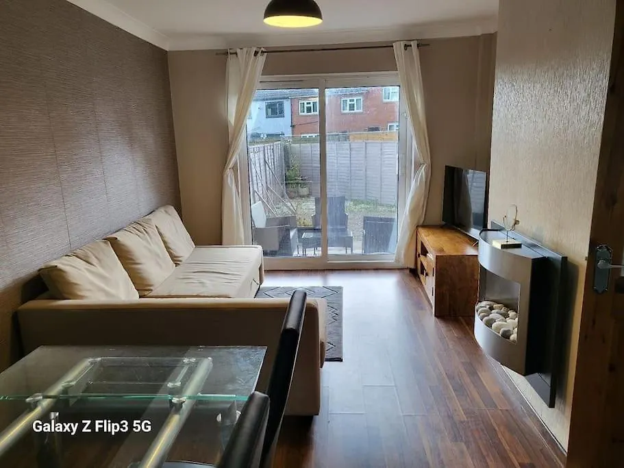 Apni Homes! Birstall  Regno Unito