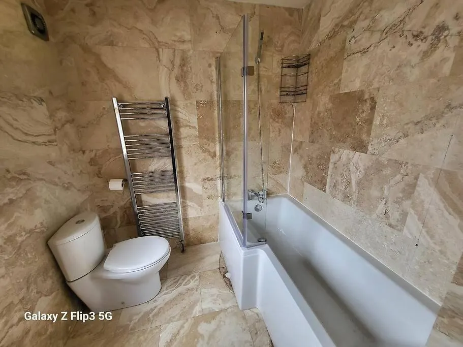 Casa vacanze Apni Homes! Birstall